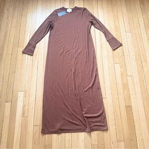 Veiled | ribbed long modest dress in chocolate color with flared sleeves NWT